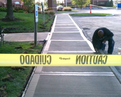 5 Signs Your Commercial Property Needs a New Concrete Sidewalk