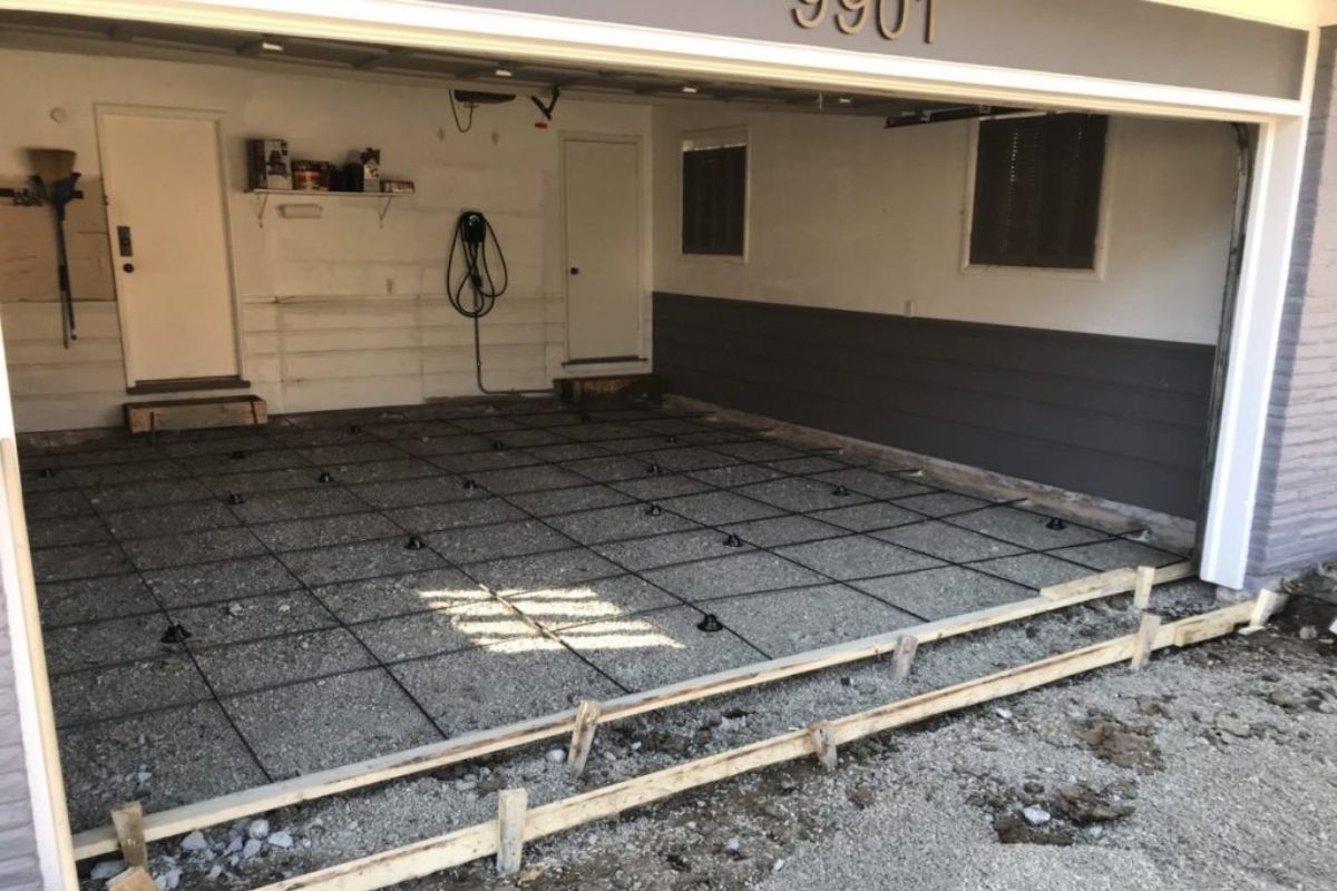 Signs Your Concrete Garage Floor Needs to be Replaced Soon